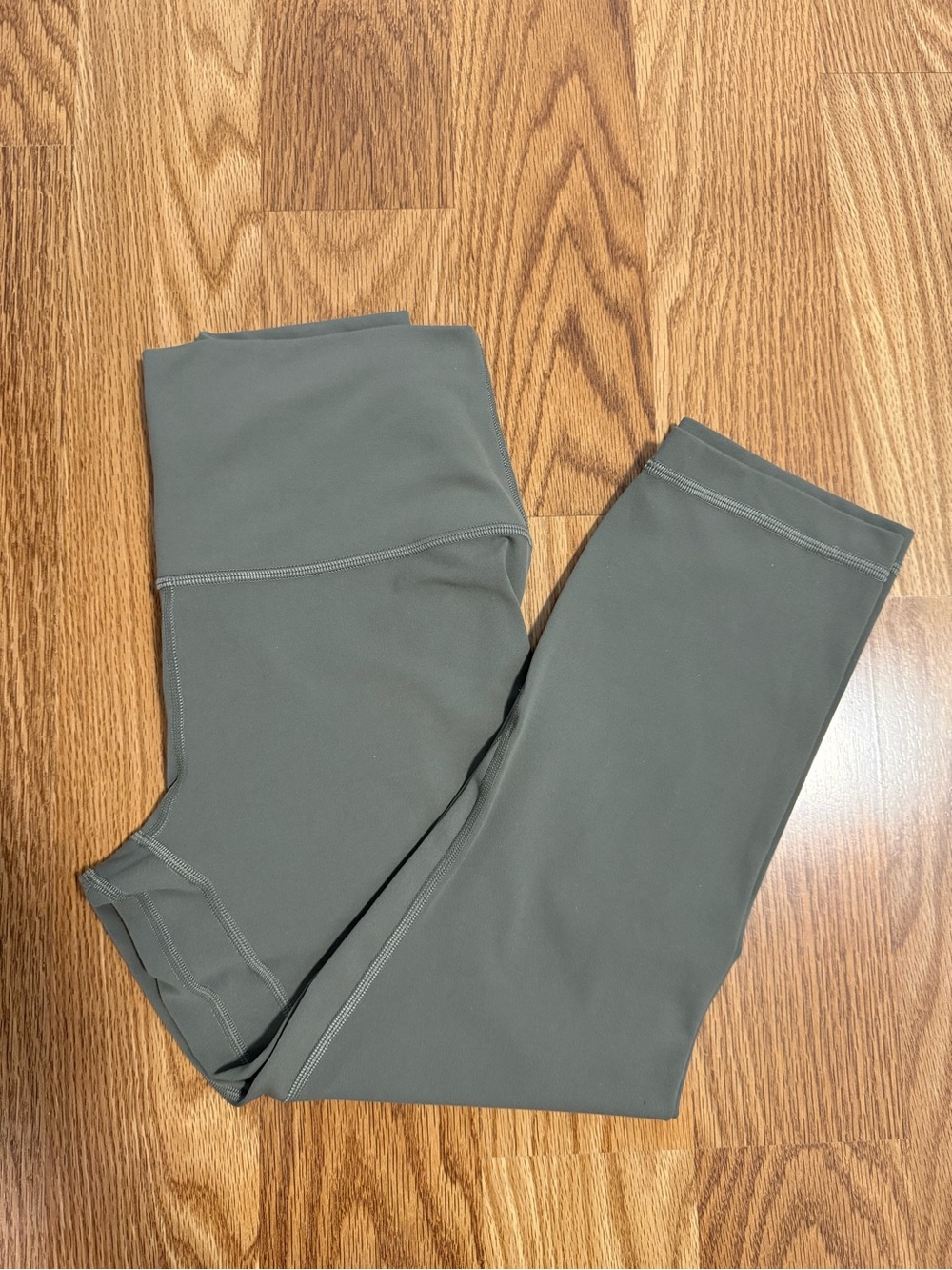 lululemon athletica Wunder Train Hi-Rise Olive-Tone Leggings size 8